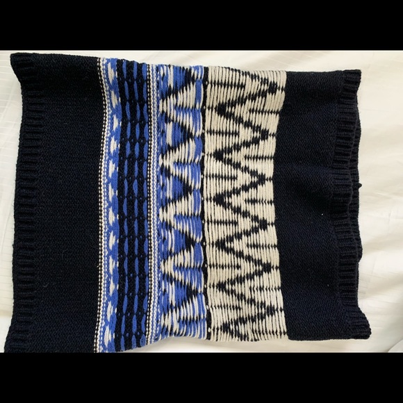 Reversible Infinity Scarf - Picture 3 of 3